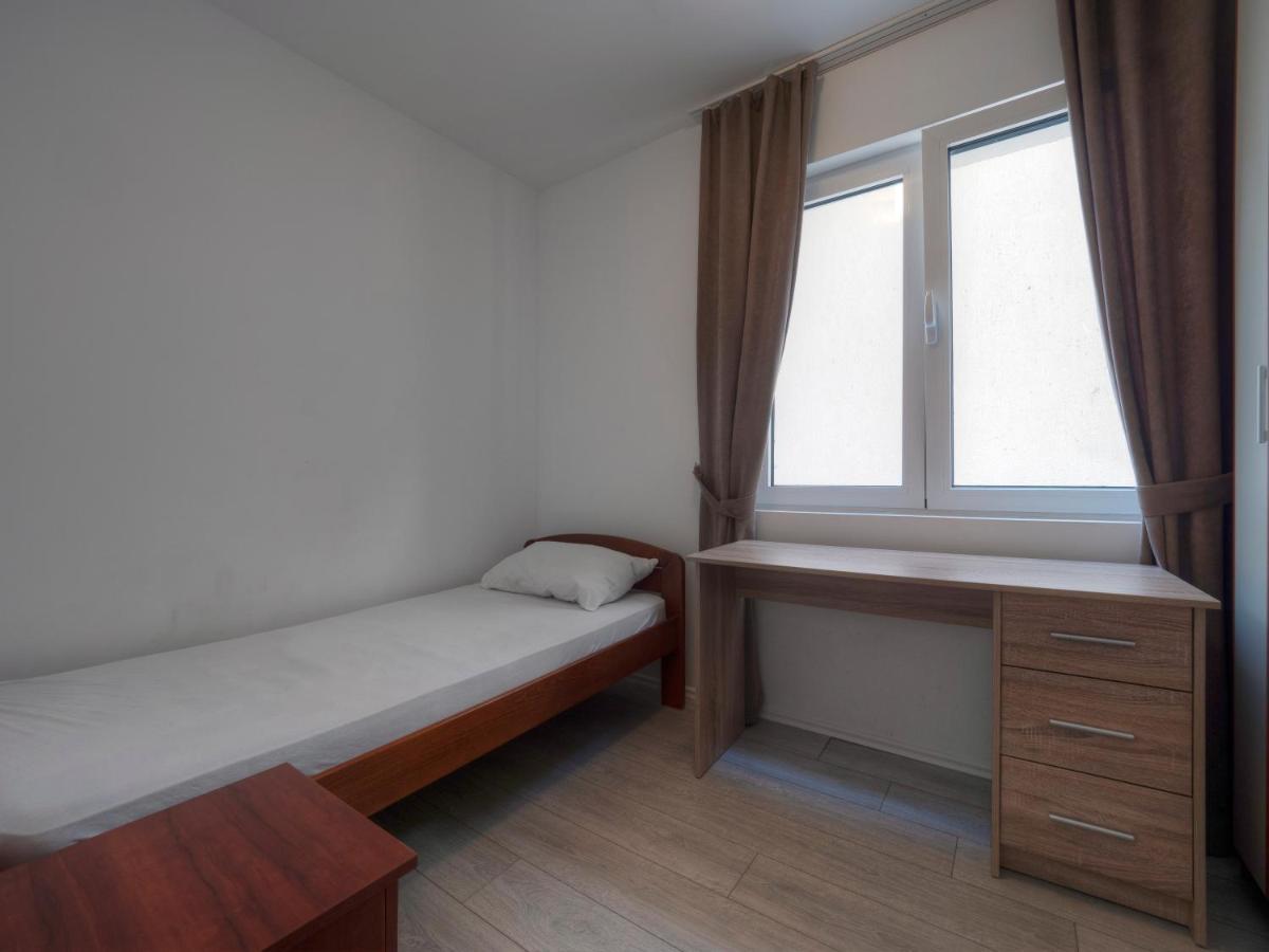 Family Three Bedroom Apartment Brando Будва Екстериор снимка