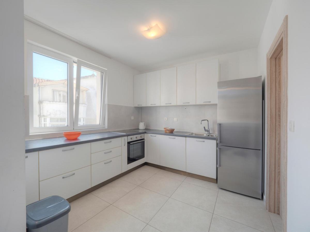 Family Three Bedroom Apartment Brando Будва Екстериор снимка