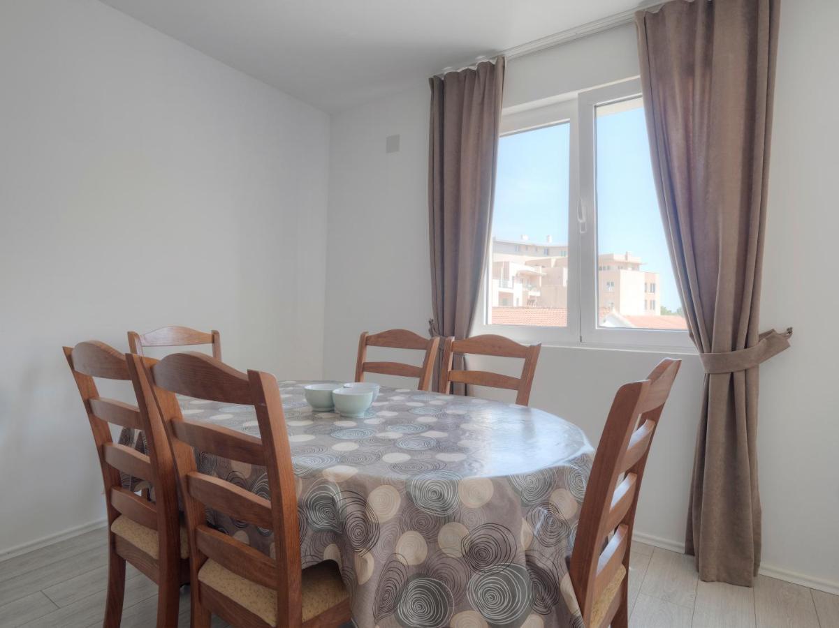 Family Three Bedroom Apartment Brando Будва Екстериор снимка